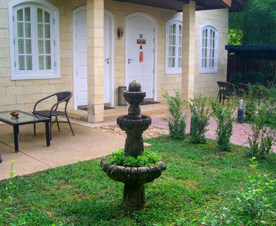 Pictory Garden Resort Сатахип Екстериор снимка