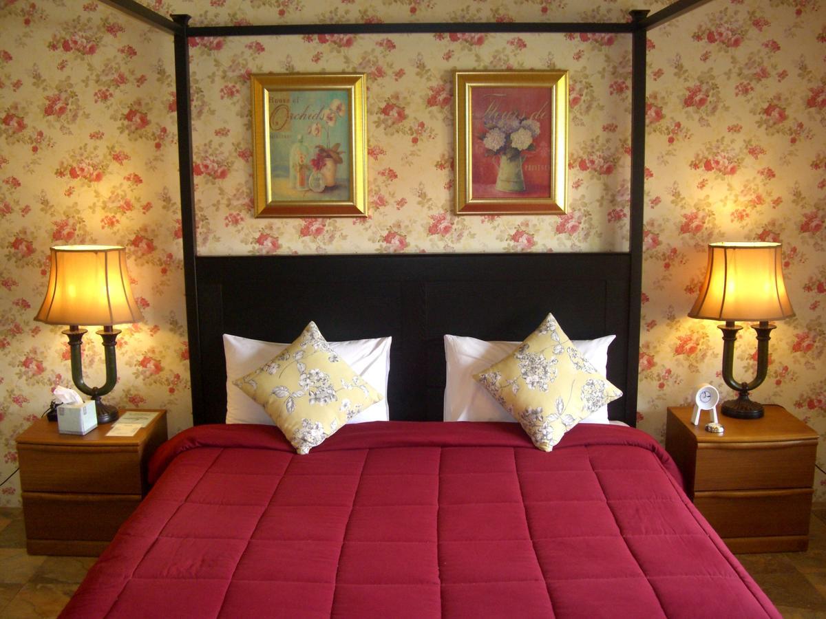Pictory Garden Resort Сатахип Екстериор снимка